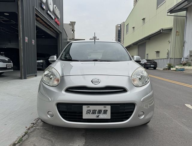 NISSAN日產 MARCH  第3張相片