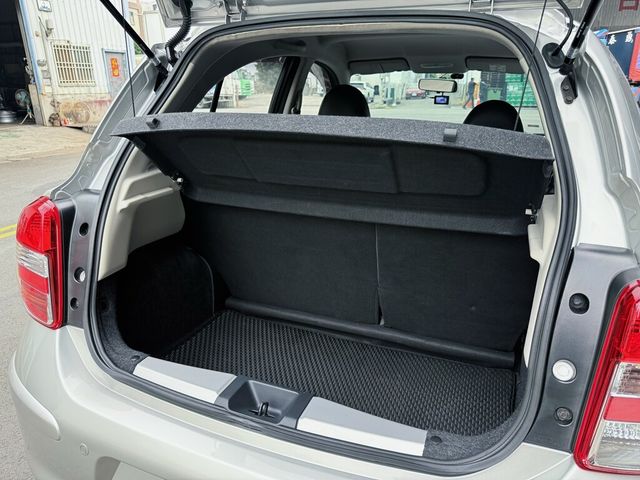 NISSAN日產 MARCH  第6張相片