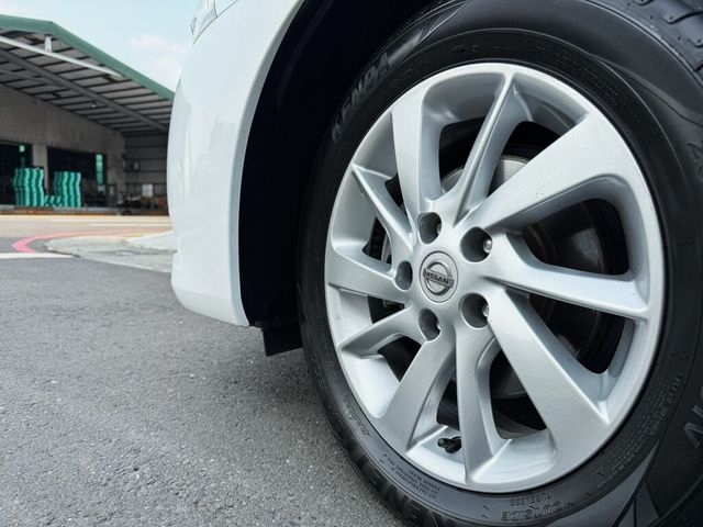 NISSAN日產 SENTRA  第9張相片