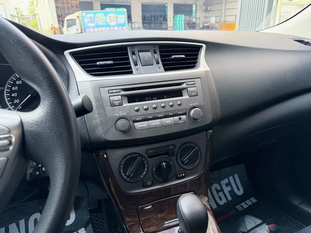 NISSAN日產 SENTRA  第14張相片