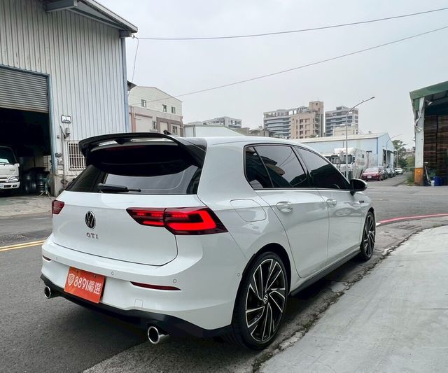 VOLKSWAGEN福斯 GOLF GTI  第10張相片