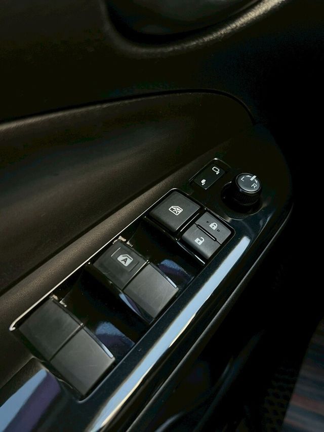 TOYOTA豐田 YARIS  第11張相片