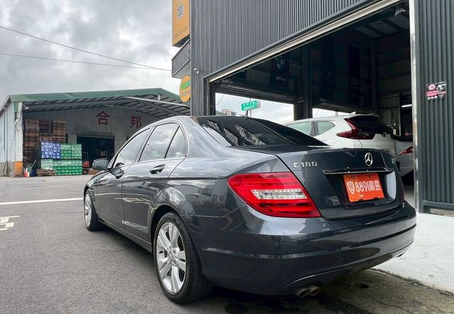 M-BENZ賓士 C180  第2張相片