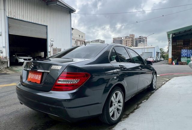 M-BENZ賓士 C180  第10張相片