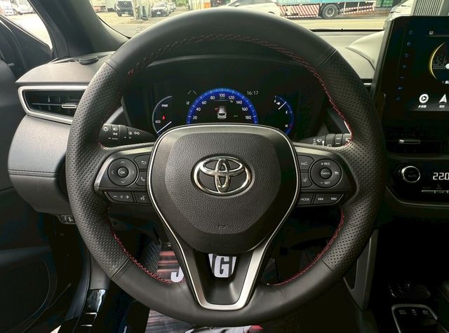 TOYOTA豐田 COROLLA CROSS HYBRID  第7張相片