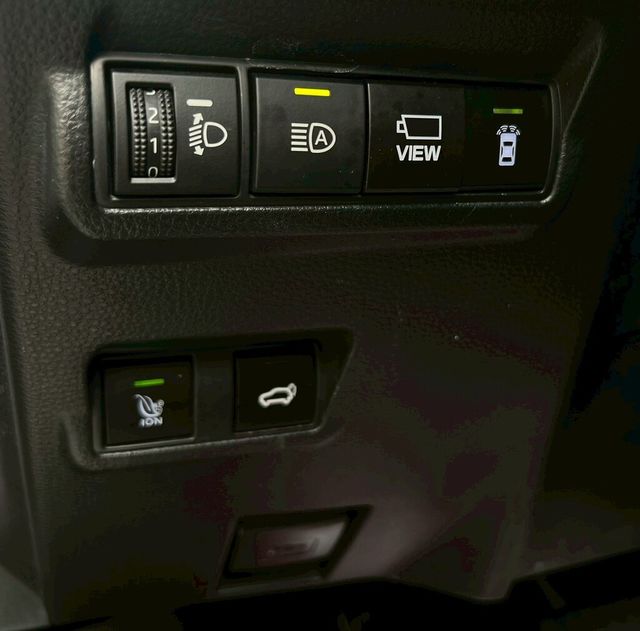 TOYOTA豐田 COROLLA CROSS HYBRID  第11張相片