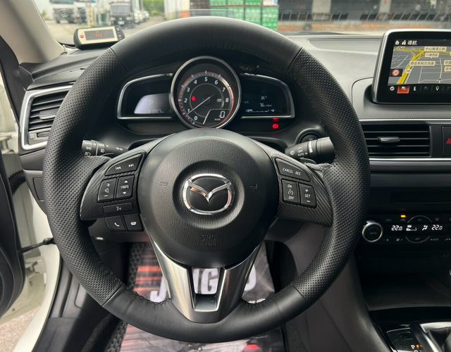 MAZDA馬自達 MAZDA 3  第7張相片