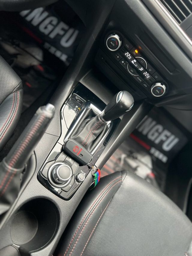 MAZDA馬自達 MAZDA 3  第8張相片