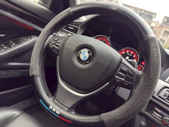 BMW寶馬 528I  第7張相片