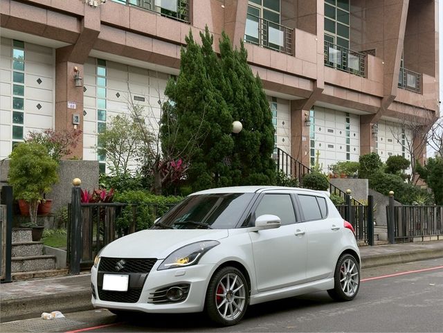 SUZUKI鈴木 SWIFT  第1張相片