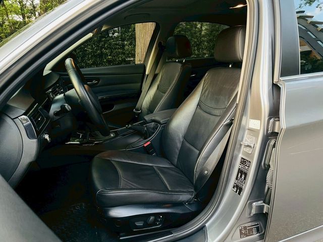 BMW寶馬 320I  第4張相片