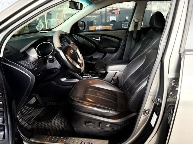 HYUNDAI現代 IX35  第3張相片