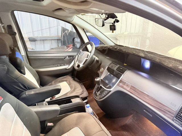 LUXGEN納智捷 M7 TURBO  第3張相片