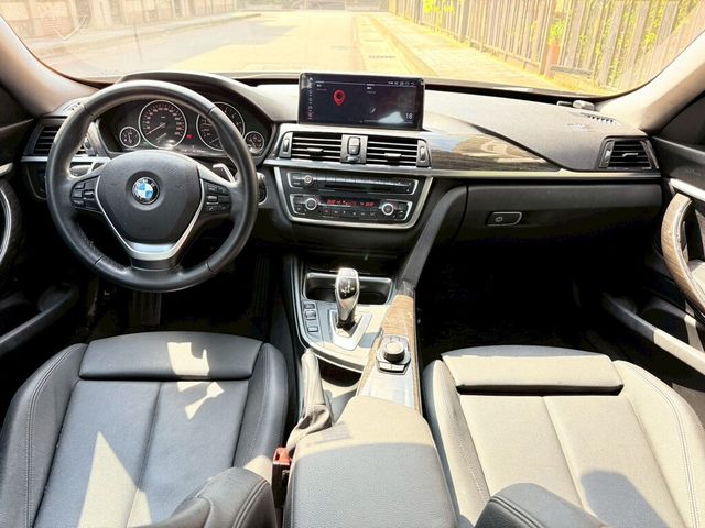 BMW寶馬 320I GT  第3張相片