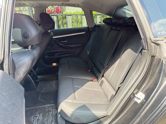 BMW寶馬 320I GT  第5張相片