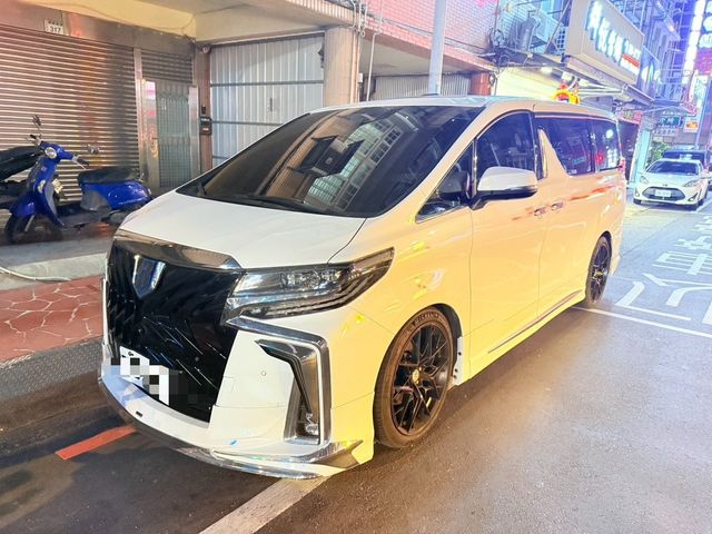 TOYOTA豐田 ALPHARD  第1張相片