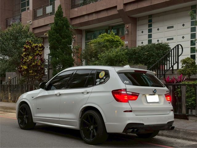 BMW寶馬 X3  第2張相片