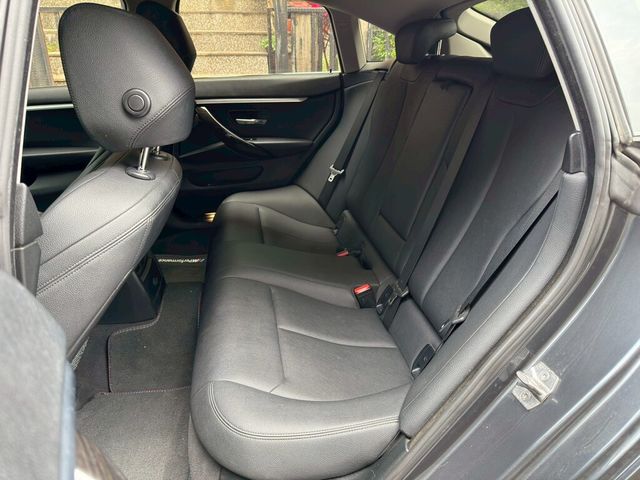 BMW寶馬 420I GRAN COUPE  第5張相片