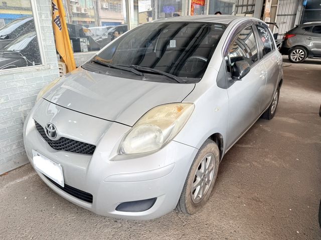 TOYOTA豐田 YARIS  第1張相片