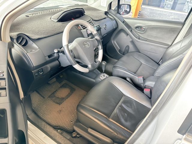 TOYOTA豐田 YARIS  第4張相片