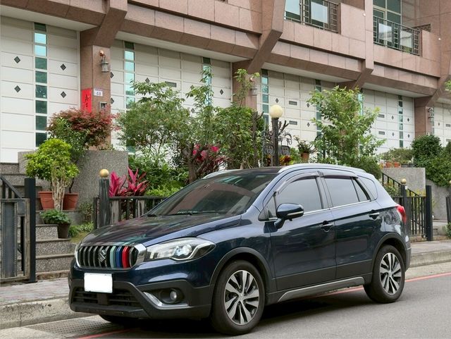 SUZUKI鈴木 SX4  第1張相片