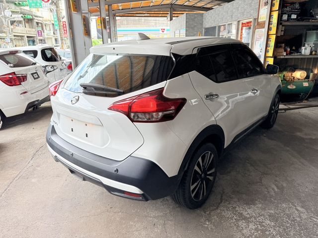 NISSAN日產 KICKS  第2張相片