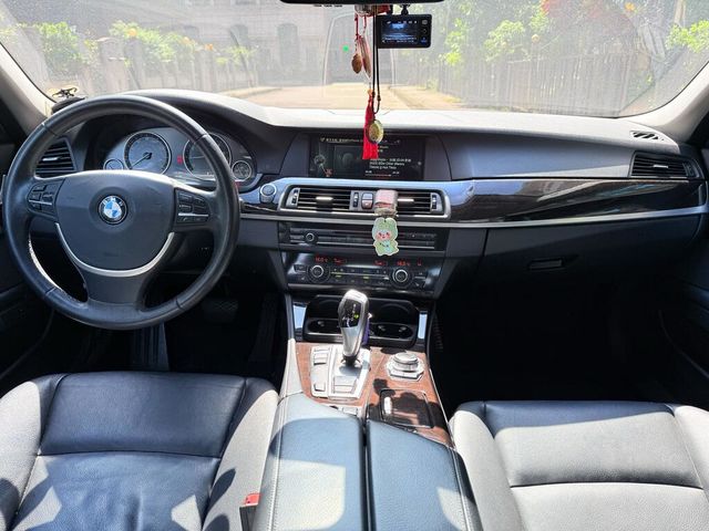 BMW寶馬 528I  第3張相片