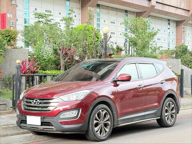 HYUNDAI現代 SANTA FE  第1張相片