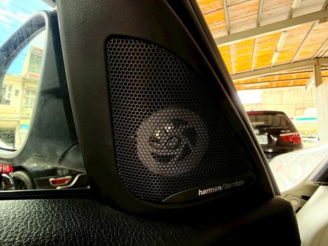 BMW寶馬 320  第5張相片