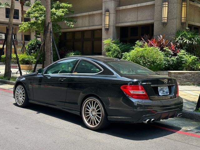 M-BENZ賓士 C250 COUPE  第2張相片