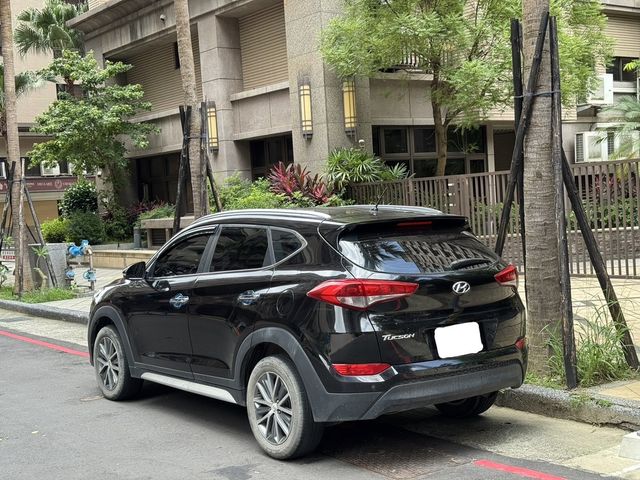 HYUNDAI現代 TUCSON  第2張相片