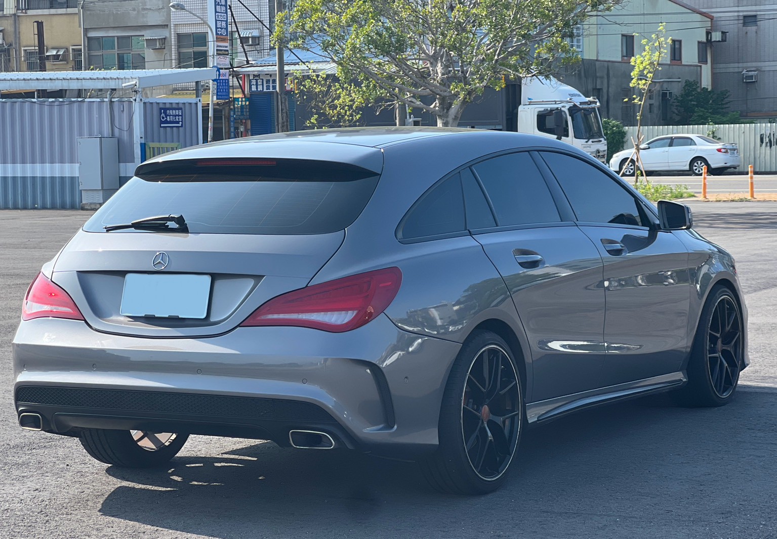 2015 Mercedes-Benz CLA250 SB  第3張相片