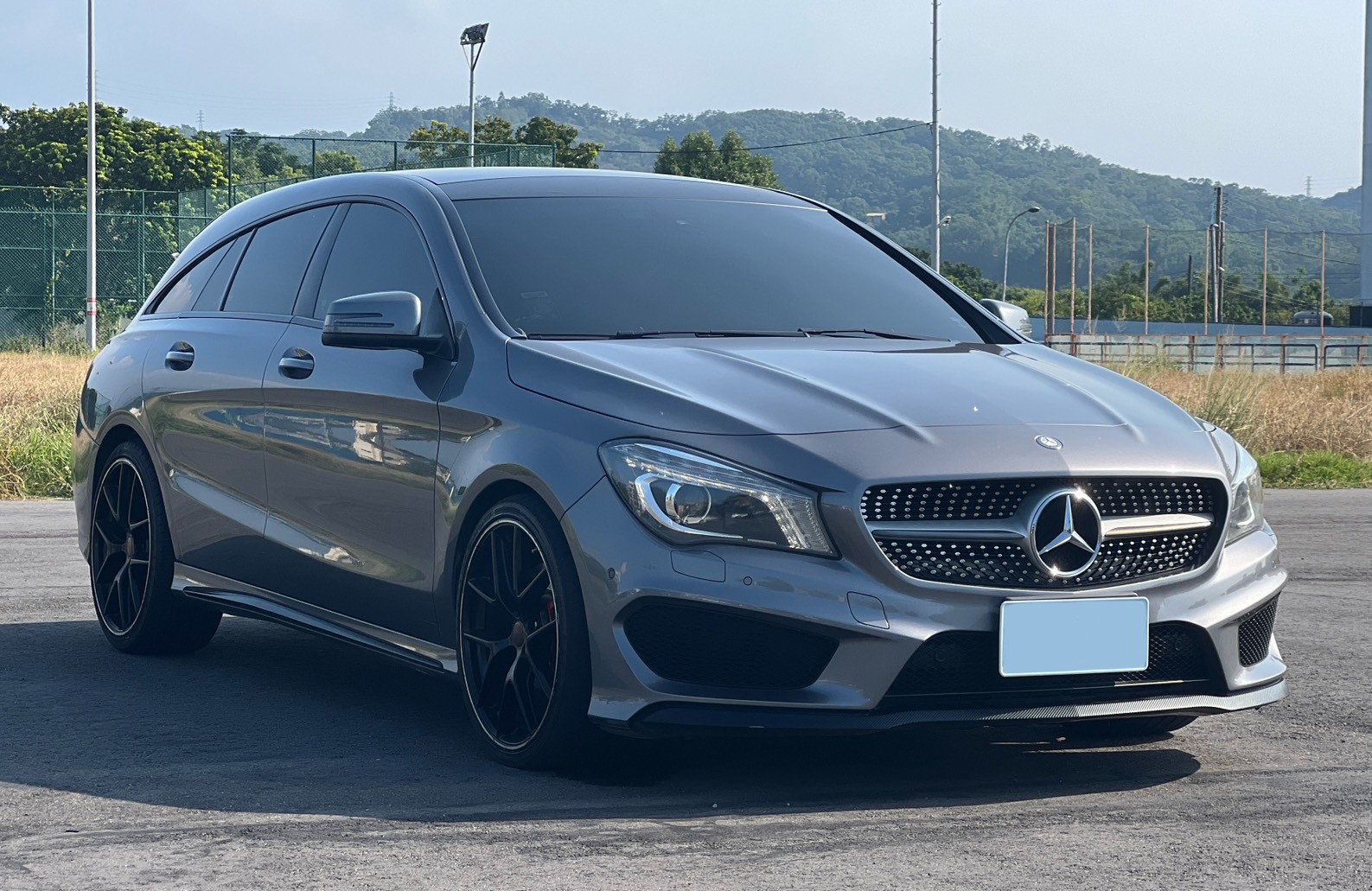 2015 Mercedes-Benz CLA250 SB  第5張相片
