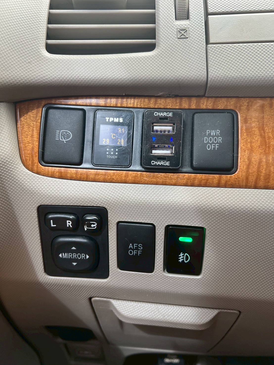 2011 Previa 2.4 豪華版  第9張相片