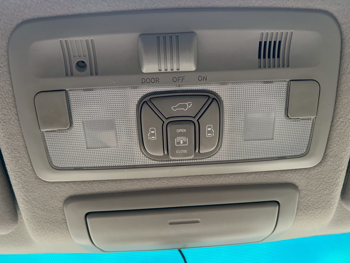 2011 Previa 2.4 豪華版  第10張相片