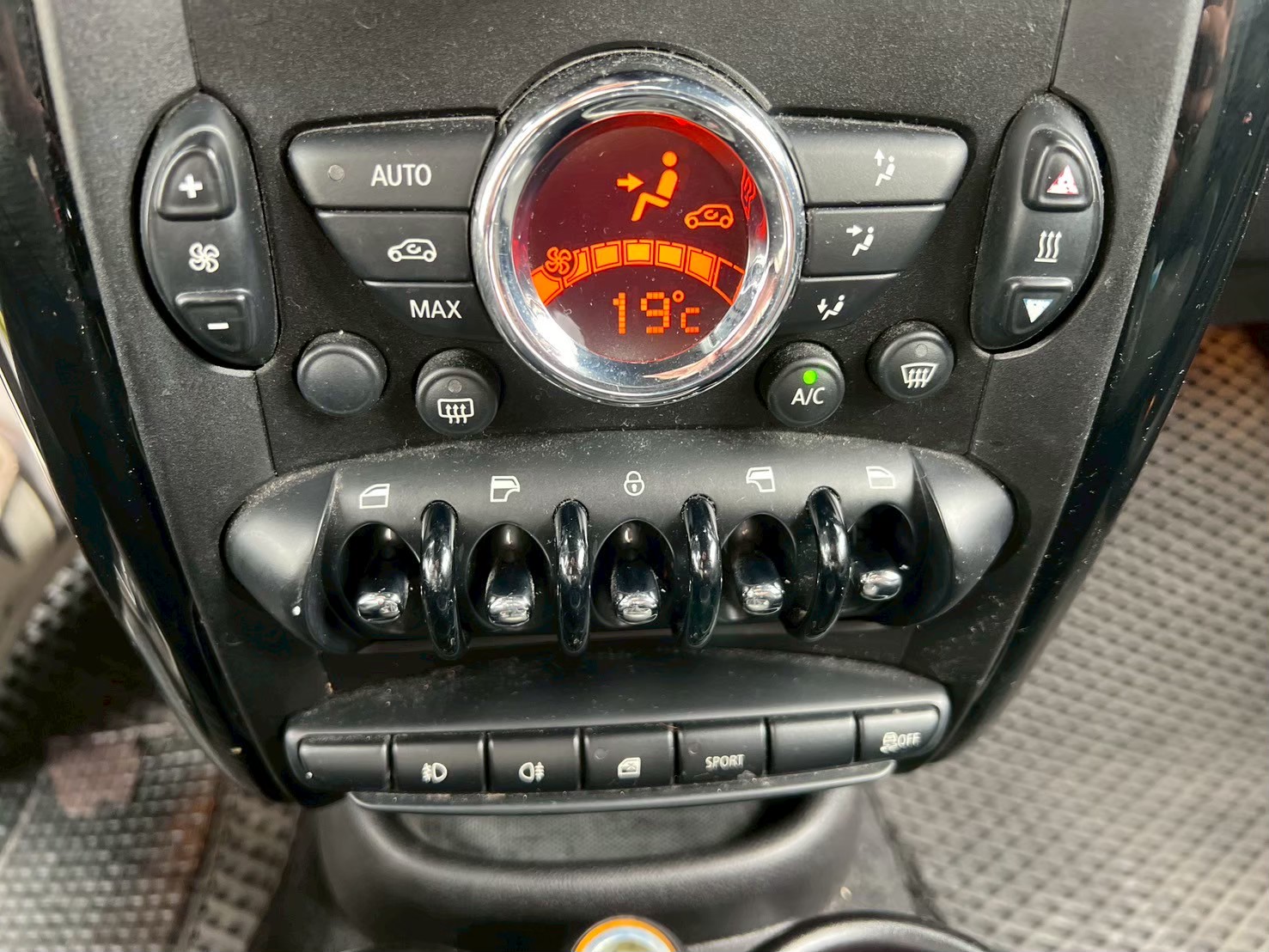 2012 MINI countryman cooper s  第13張相片