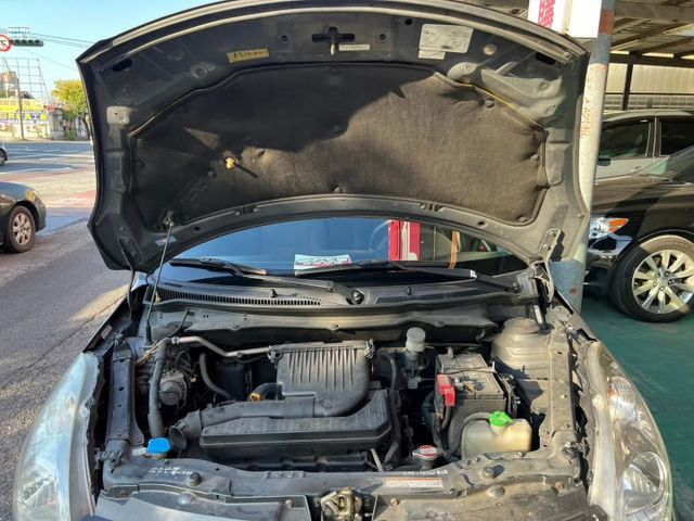 2011年~SWIFT1.4~嚴選雙認證~僅跑15萬~  第13張相片