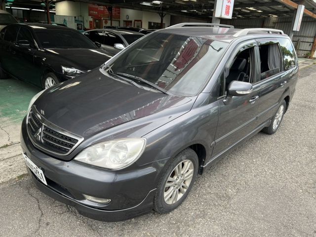 9吋安卓機~倒車影像~僅跑9萬多~  第1張相片