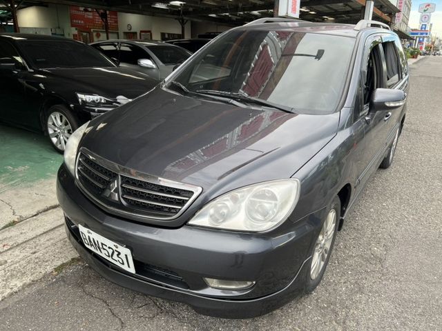 9吋安卓機~倒車影像~僅跑9萬多~  第2張相片