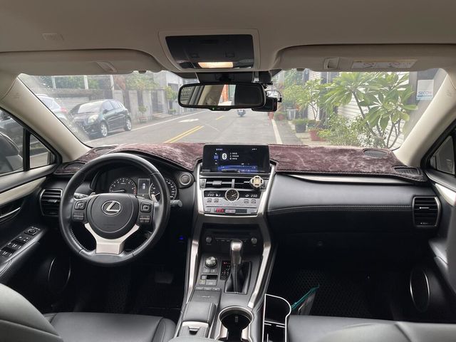 LEXUS凌志 NX200  第3張相片
