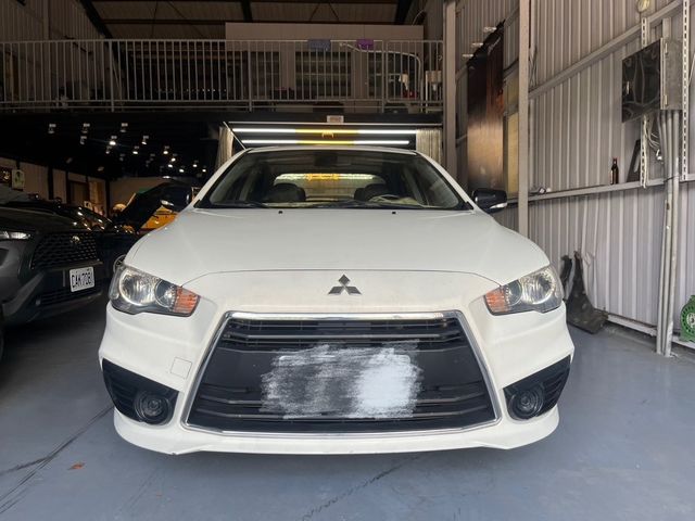MITSUBISHI三菱 LANCER  第3張相片