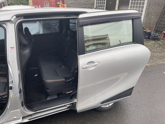 TOYOTA豐田 SIENTA  第6張相片