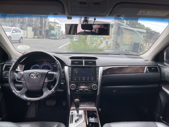 TOYOTA豐田 CAMRY HYBRID  第3張相片
