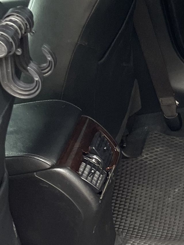 TOYOTA豐田 CAMRY HYBRID  第7張相片