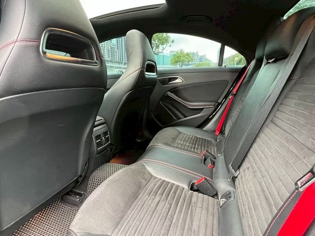 M-BENZ賓士 CLA45 AMG  第5張相片