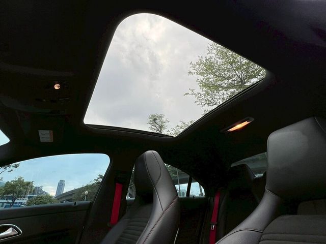 M-BENZ賓士 CLA45 AMG  第10張相片