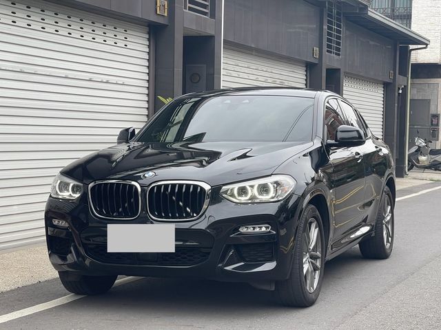 BMW寶馬 X4 XDRIVE30I  第1張相片