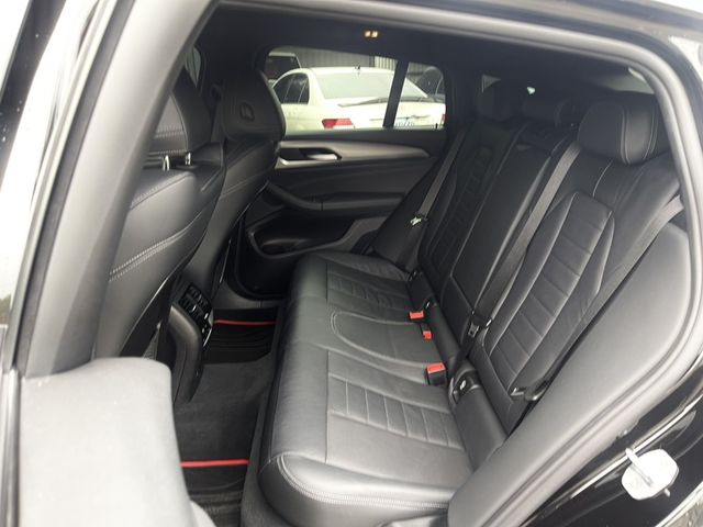 BMW寶馬 X4 XDRIVE30I  第6張相片