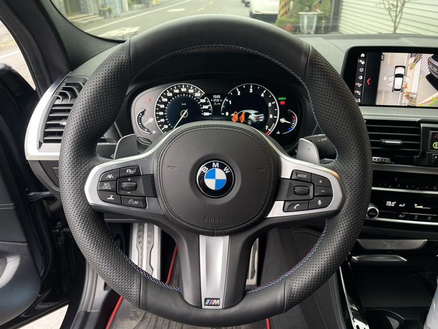 BMW寶馬 X4 XDRIVE30I  第11張相片