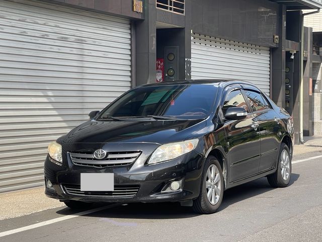 TOYOTA豐田 ALTIS  第1張相片